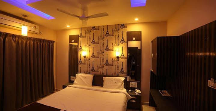 Willa Vijaya Residency - Porur Chennai Zewnętrze zdjęcie